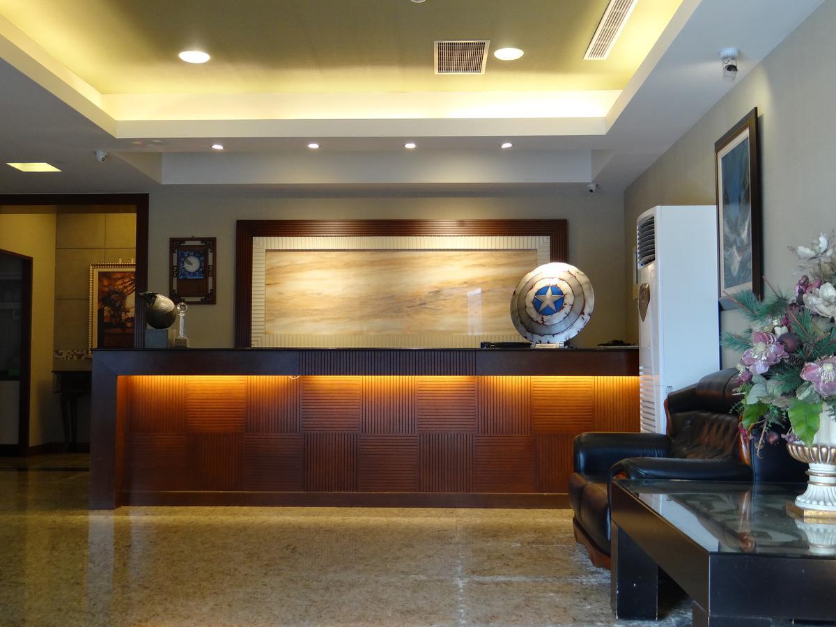 Wuzhou Hotel Hualien Exterior foto